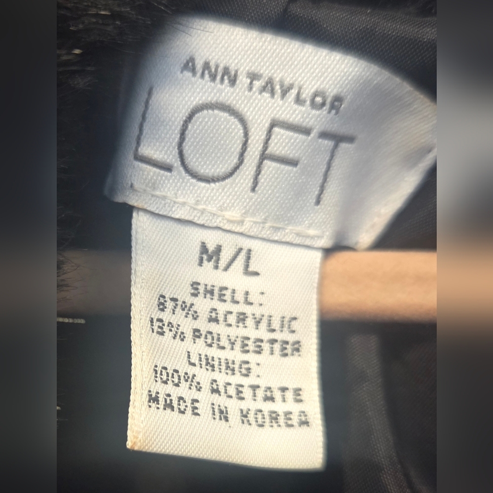 LOFT Luxurious Faux Fur Cape-Great For Formal Occasions!! BLACK Available Only!! - Picture 2 of 9